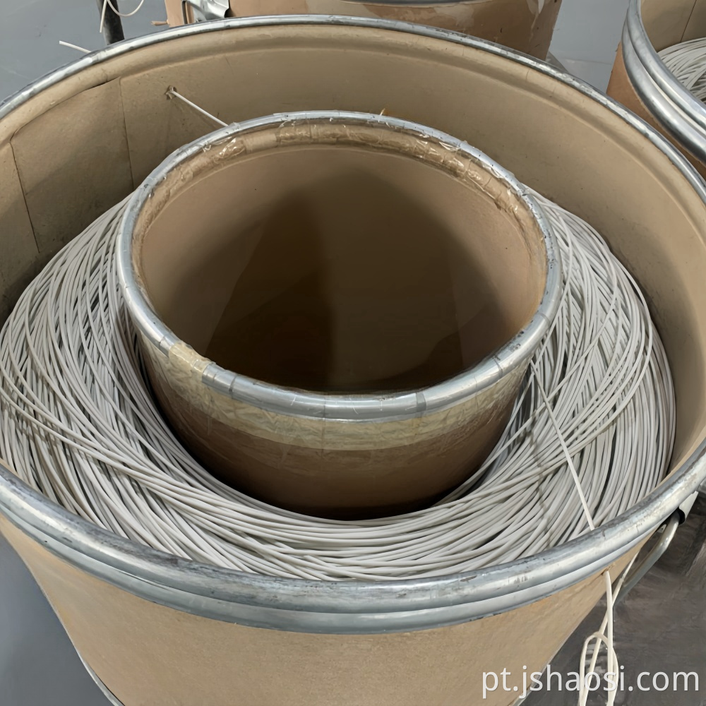 Fio de silicone branco Silicone-braided wire white